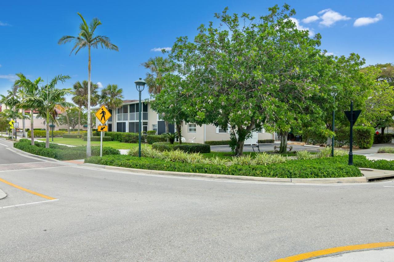 Beach Luxury 805 North North Naples Eksteriør bilde
